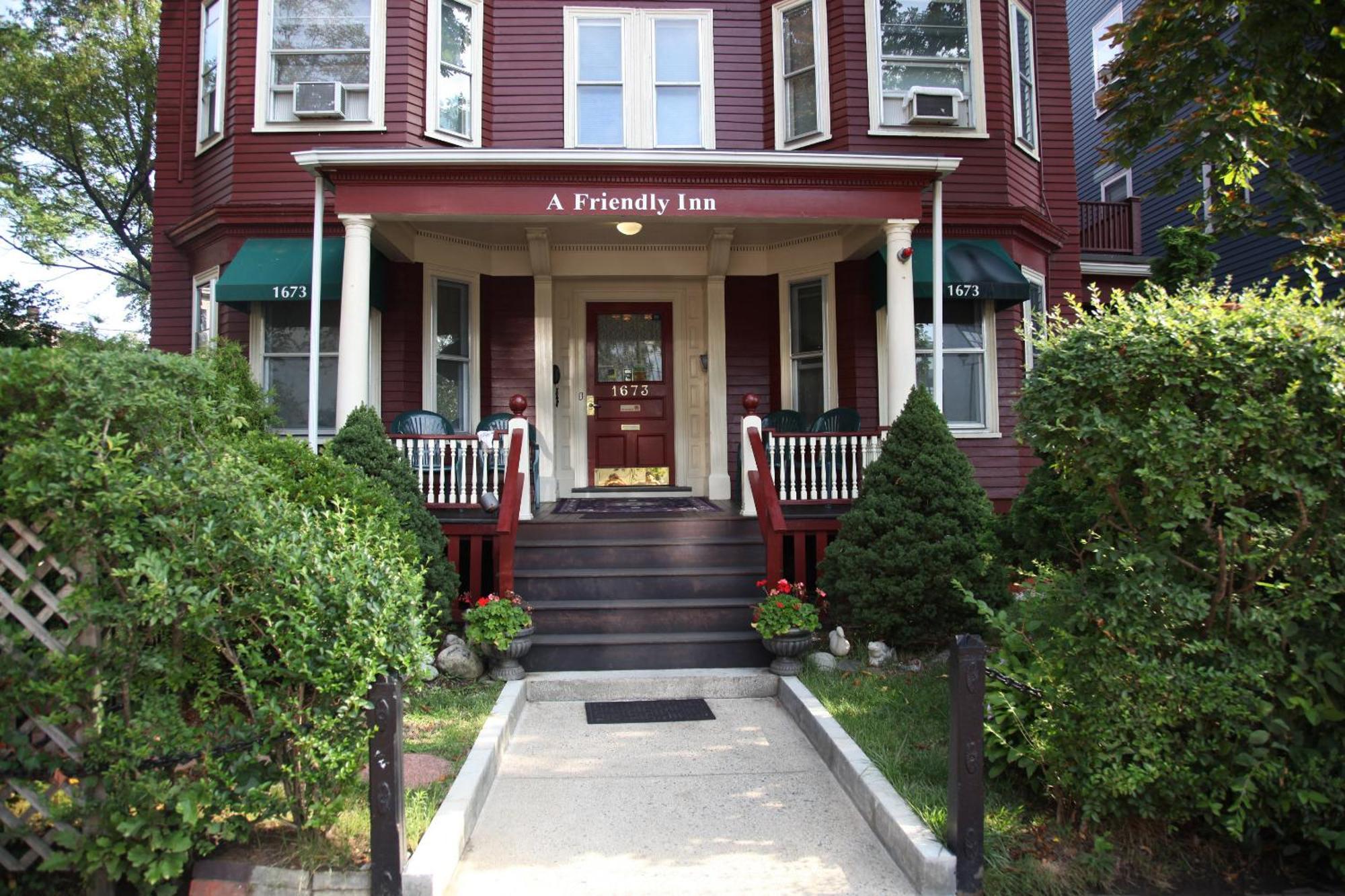 A Friendly Inn At Harvard Cambridge Exterior photo